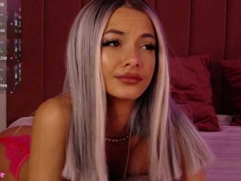 PinkySparkss — 在 bongacams 直播的网络摄像头模特