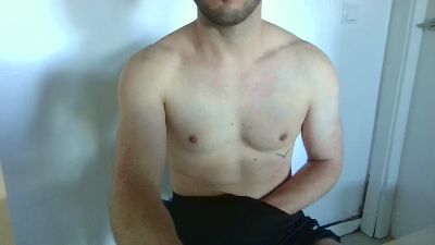 YoungFraser — 在 cam4 直播的网络摄像头模特