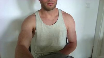 YoungFraser — 在 cam4 直播的网络摄像头模特