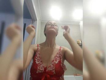 LuxeAngel — Bongacams stream photo (Apr 2026)