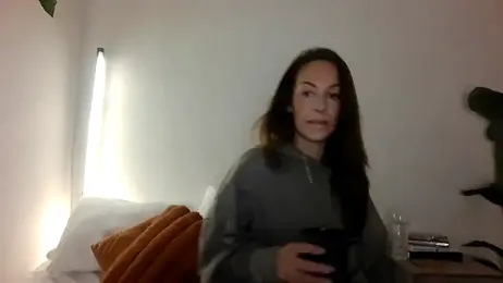 Edenfox- — 在 stripchat 直播的网络摄像头模特