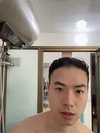 sst-mar — 在 stripchat 直播的网络摄像头模特
