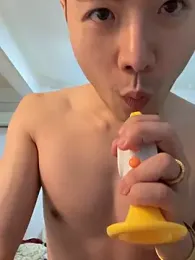 sst-mar — 在 stripchat 直播的网络摄像头模特