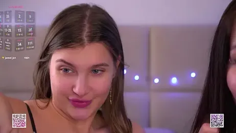 vivid_girls_vg — 在 stripchat 直播的网络摄像头模特