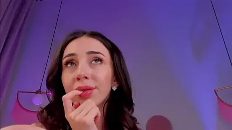 ElsaYoung — 在 stripchat 直播的网络摄像头模特