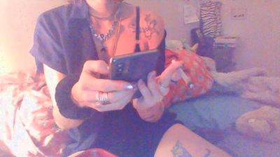 Nikita327 — Cam4 stream photo (Sep 2026)