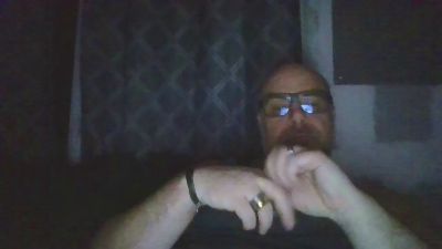 quebecinc1 — 在 cam4 直播的网络摄像头模特