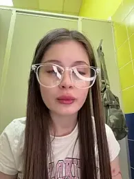 mmelicious — Stripchat stream photo (Mar 2026)