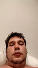 HugoEspada1 — 在 cam4 直播的网络摄像头模特