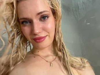 GayleneCessna — 在 bongacams 直播的网络摄像头模特