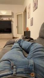 mister9824 — 在 cam4 直播的网络摄像头模特