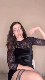 Mad_Queen — Cam4 stream photo (Apr 2026)