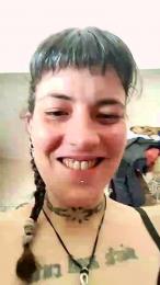 saldfnuik — 在 cam4 直播的网络摄像头模特