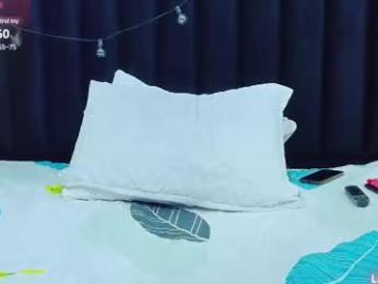 colombia_mommy_ — Chaturbate stream photo (Apr 2025)