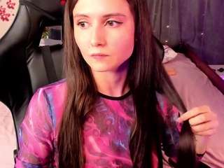 michelmomsen — Camsoda stream photo (Apr 2026)