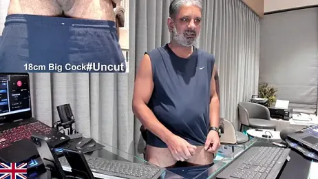 OnlineBossUK — stripchat