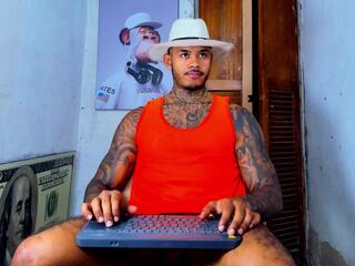 Jared Kushh — Flirt4free profile photo