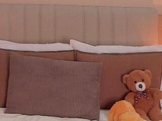 Juli Saenz — Flirt4free stream photo (Jul 2026)