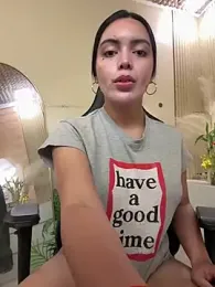 TS-SimplyTheBest — Stripchat stream photo (Mar 2026)