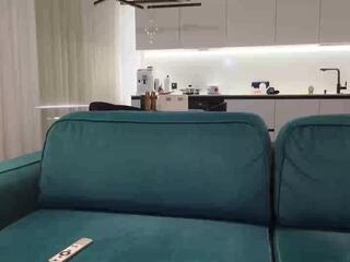 Pashka X — 在 flirt4free 直播的网络摄像头模特