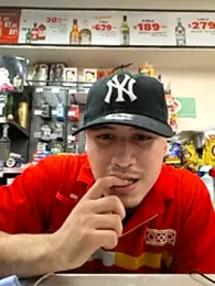 xXYisXx — 在 stripchat 直播的网络摄像头模特