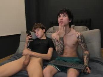 brand741 — 在 chaturbate 直播的网络摄像头模特