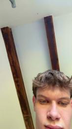 wantedboy5 — Cam4 stream photo (May 2026)