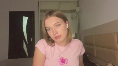 KarriJeltema — Cam4 stream photo (Sep 2026)