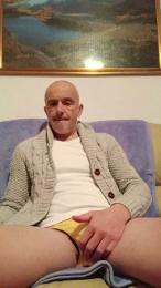 bimboz1 — Cam4 stream photo (Mar 2026)