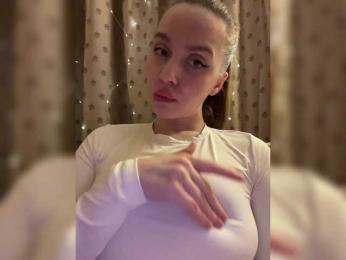 Kikilaky — Bongacams profile photo