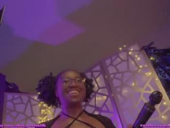 succubus_rosemilk — Chaturbate stream photo (Jun 2023)