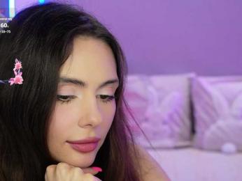 Allla — Bongacams stream photo (Aug 2026)
