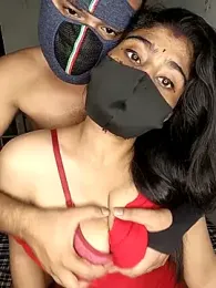 HOT-SHAKIRA — 在 stripchat 直播的网络摄像头模特