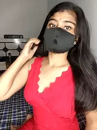 HOT-SHAKIRA — 在 stripchat 直播的网络摄像头模特