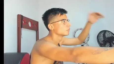 Brian_and_Luna — Stripchat stream photo (Apr 2025)