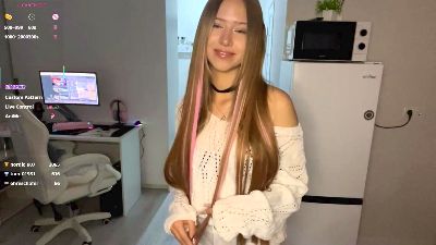 KatriceOstby — 在 cam4 直播的网络摄像头模特