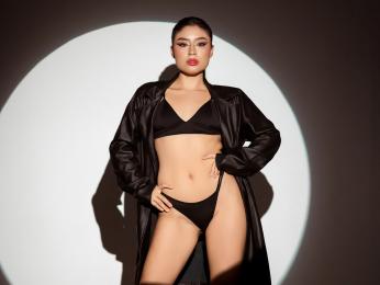 PiaDuran — 在 livejasmin 直播的网络摄像头模特