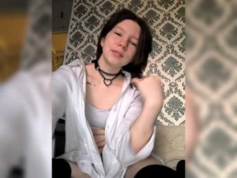 Rozvelt — 在 bongacams 直播的网络摄像头模特