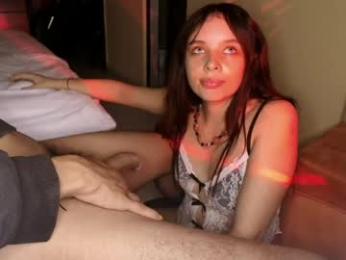 cami_casti777 — Chaturbate stream photo (Apr 2026)