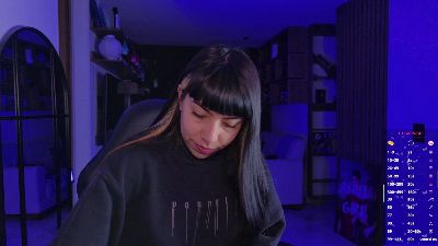 QueenDesiree — Cam4 stream photo (Apr 2026)