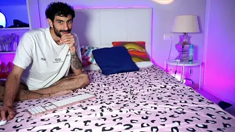 Sophia_Sapphire — 在 stripchat 直播的网络摄像头模特