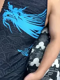 Mrwangjjkk — 在 stripchat 直播的网络摄像头模特