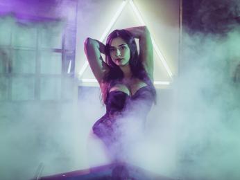 SuzyAmaya — 在 livejasmin 直播的网络摄像头模特