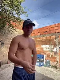 hotboys1924 — 在 stripchat 直播的网络摄像头模特