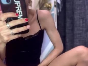 stxllaxcx — 在 chaturbate 直播的网络摄像头模特