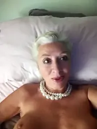 divinaerotica — Stripchat profile photo