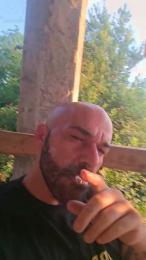 ilciuciu20 — 在 cam4 直播的网络摄像头模特