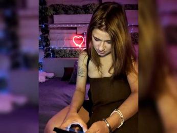 2Laski2 — 在 bongacams 直播的网络摄像头模特