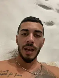 tuttoincognito — Stripchat stream photo (Aug 2026)