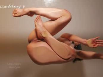 sensualcherry_ — 在 chaturbate 直播的网络摄像头模特